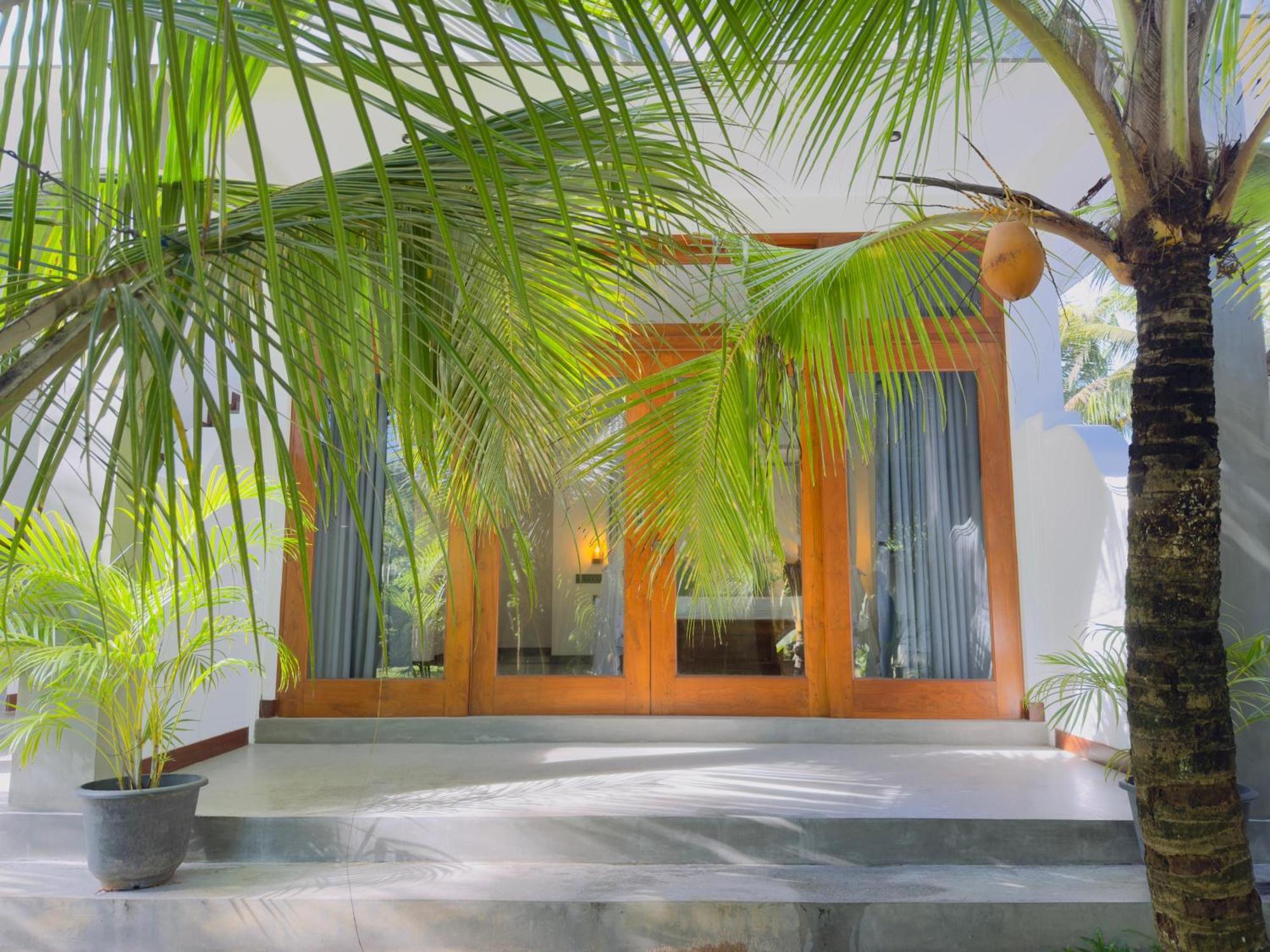 Hotel New Ocean Breeze Madiha Matara Esterno foto