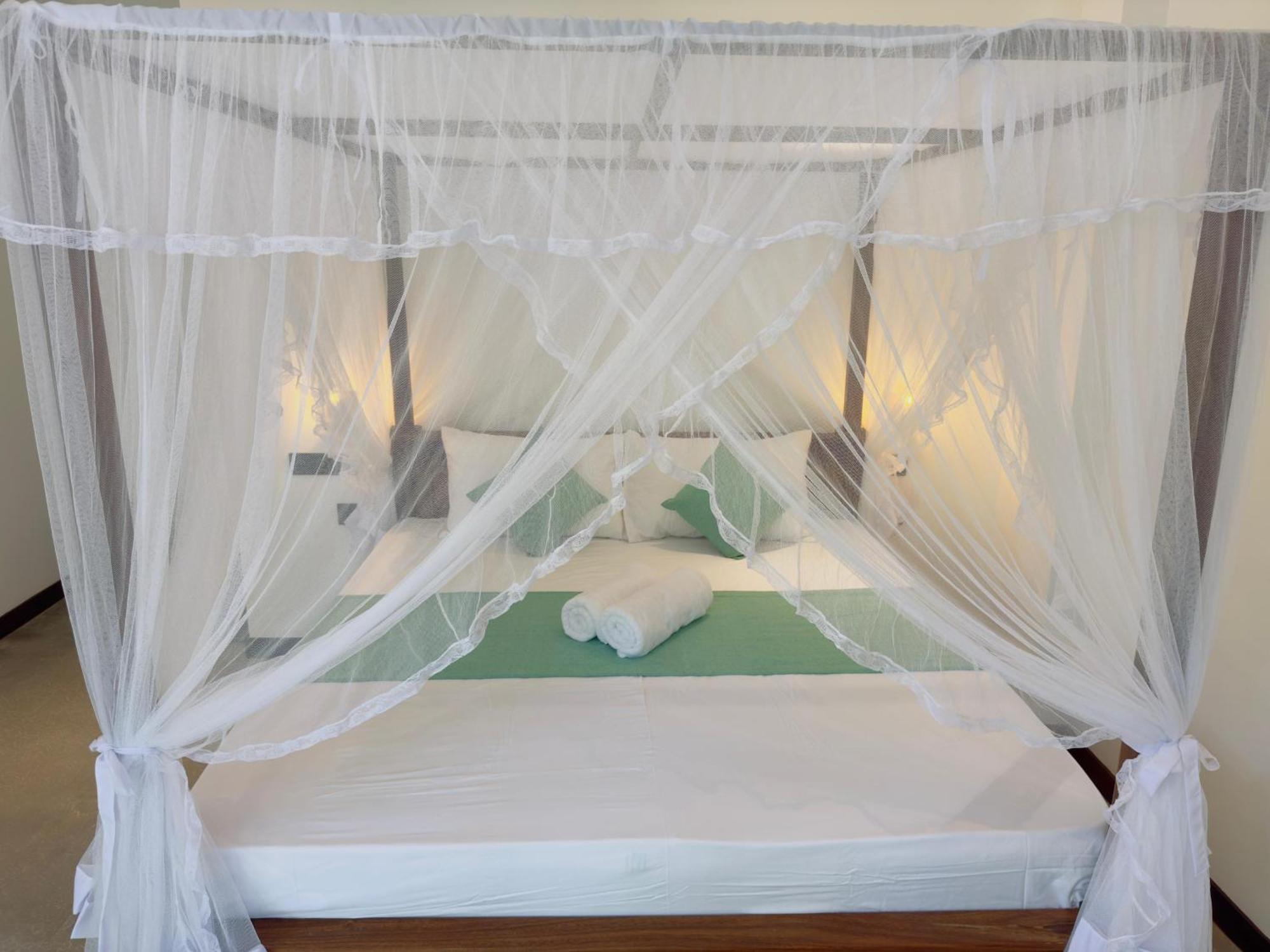 Hotel New Ocean Breeze Madiha Matara Esterno foto