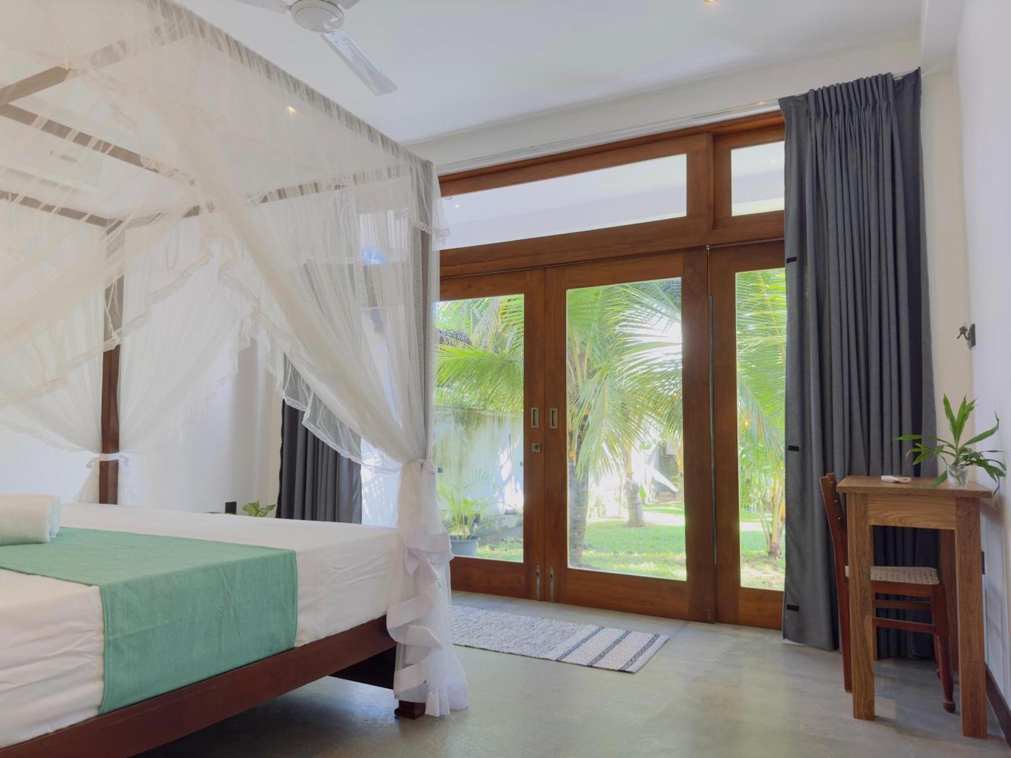 Hotel New Ocean Breeze Madiha Matara Esterno foto