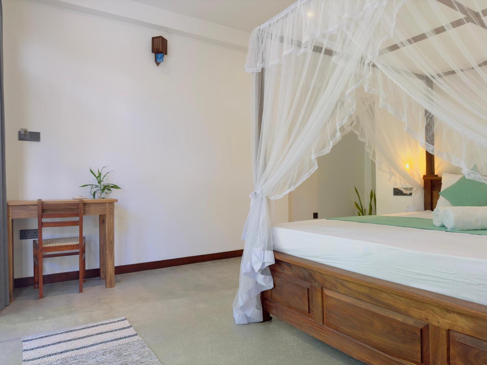 Hotel New Ocean Breeze Madiha Matara Esterno foto